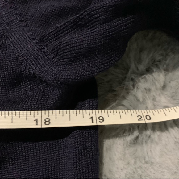 New with tag Gucci Bee pullover sweater - Picture 8 of 12